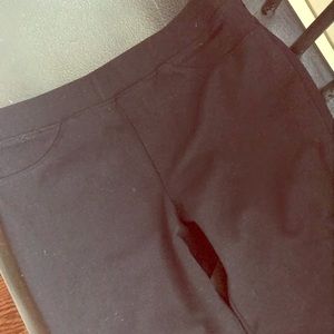 NEW Hue XS Black Leggings